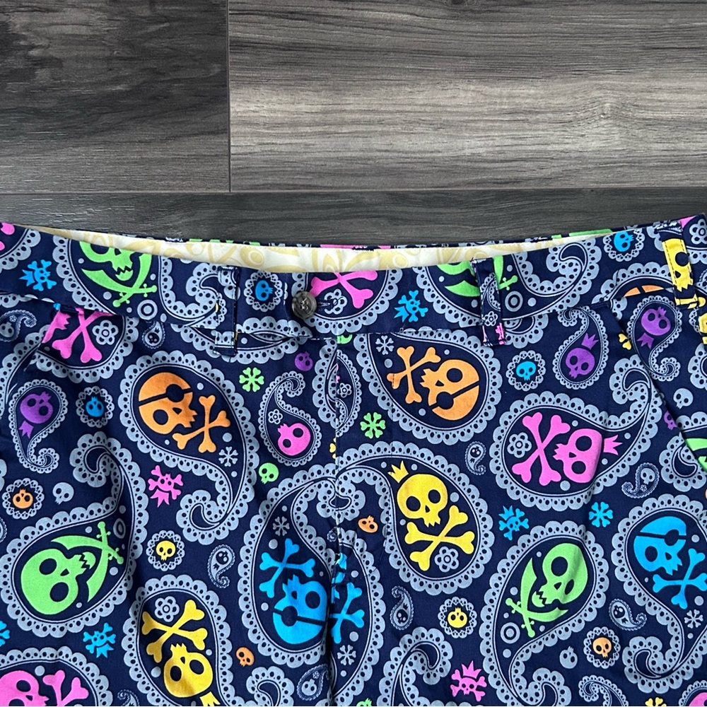 Loudmouth Skull Crossbones Paisley Shiver Me Timbers Golf Shorts Size 36 Color - Picture 2 of 8